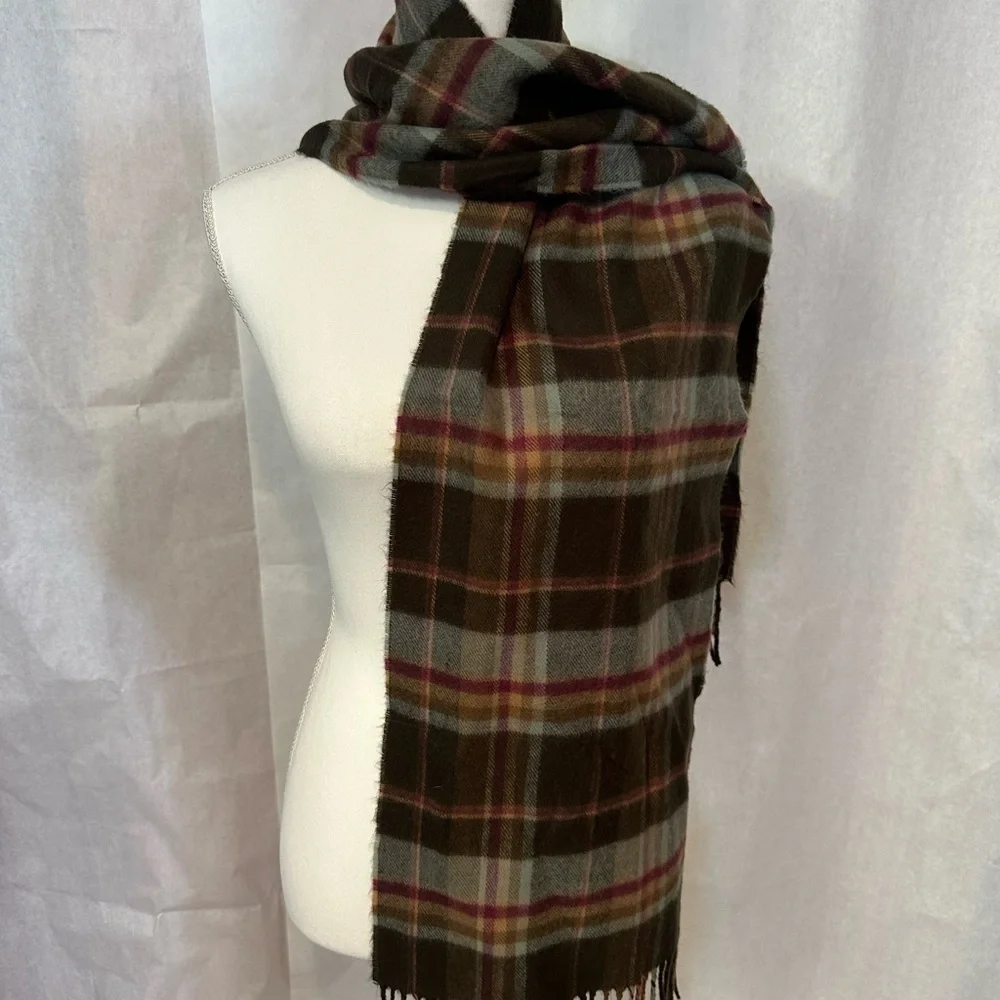 Chic Plaid Scarf in Black, Pink, and Brown